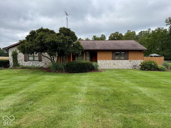 7729 N County Road 100 E, Brazil, IN 47834
