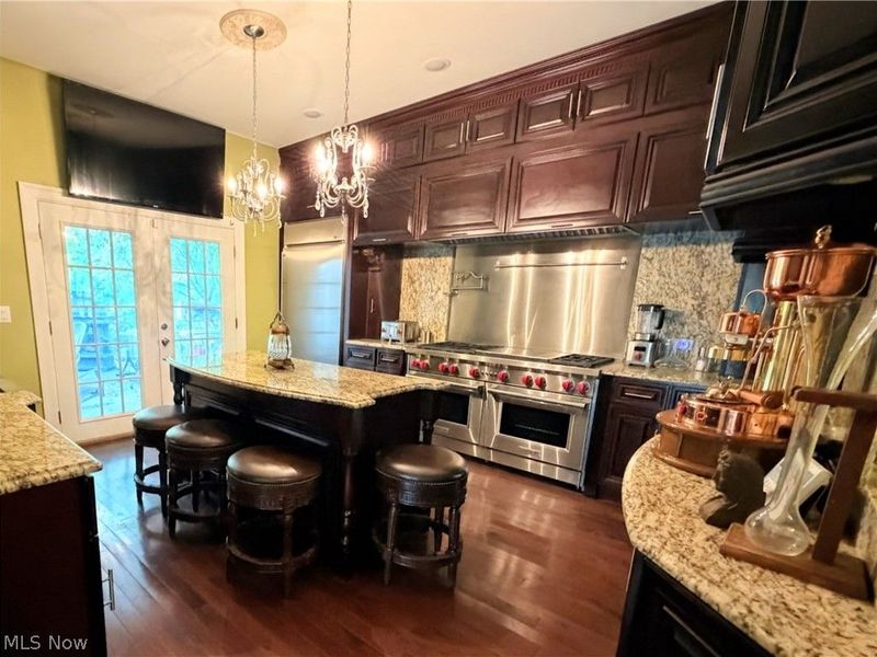 25390 Nobottom Road, Olmsted Township, OH 44138 Photo 4