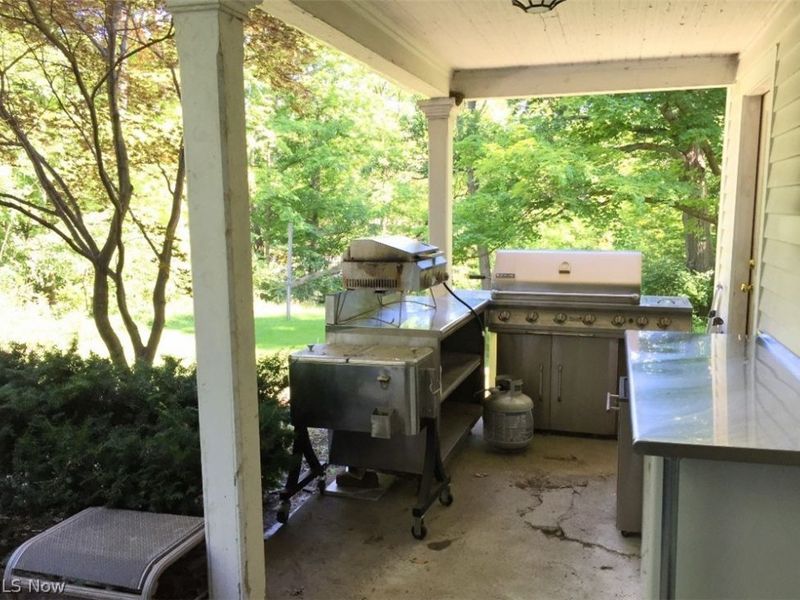 25390 Nobottom Road, Olmsted Township, OH 44138 Photo 41