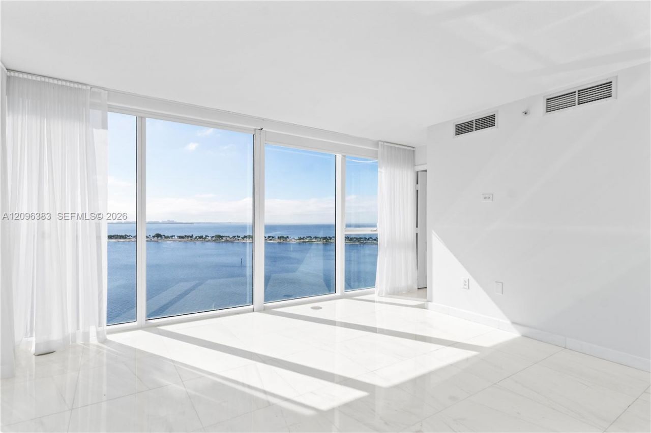 2101 Brickell Ave, Unit 1206, Miami, FL 33129 Photo