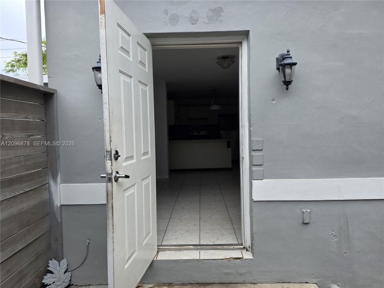 7930 SW 16th St, Miami, FL 33155 Photo