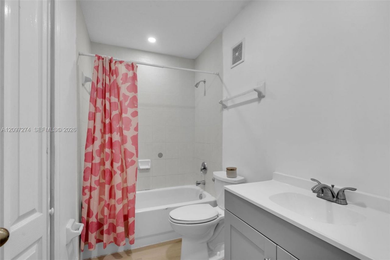 4361 SW 160th Ave , Unit 202, Miramar, FL 33027 Photo