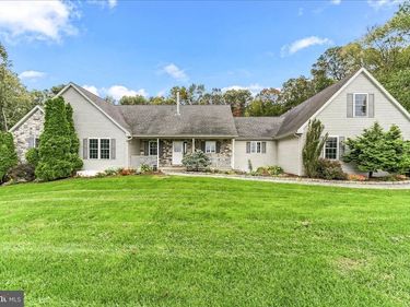 318 SPRINGHILL ROAD, QUARRYVILLE, PA 17566