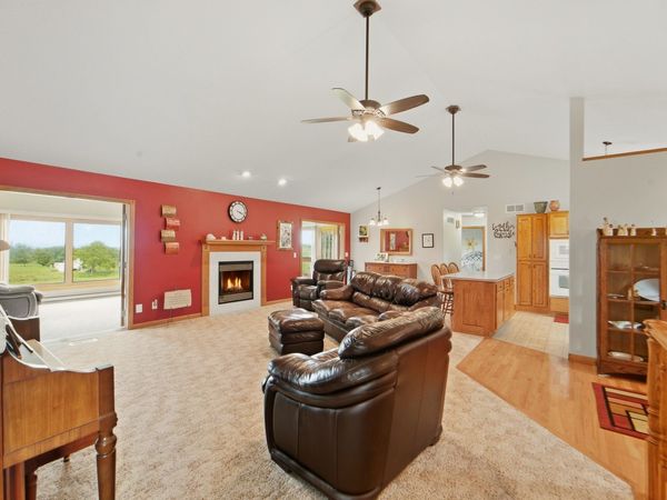 10714 S 36th Avenue W, Colfax, IA 50054
