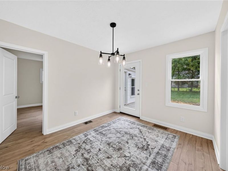 208 Sunset Road, Avon Lake, OH 44012 Photo 14