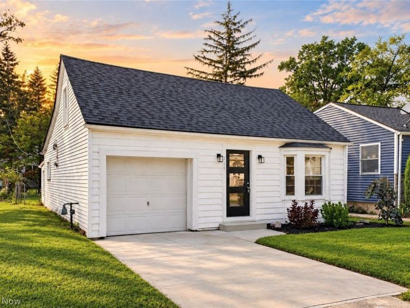 208 Sunset Road, Avon Lake, OH 44012 Photo 29