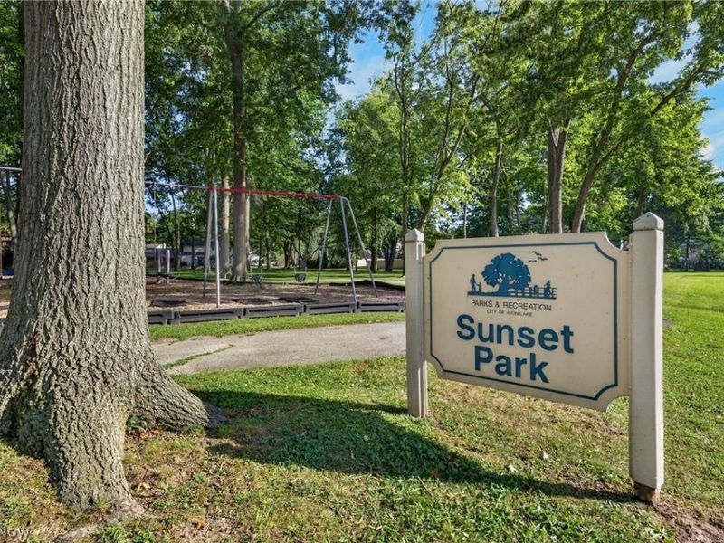 208 Sunset Road, Avon Lake, OH 44012 Photo 39