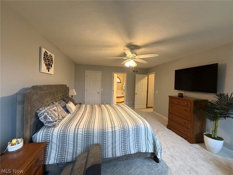 6636 Olde Stone Circle NE, Canton, OH 44721 Photo 33