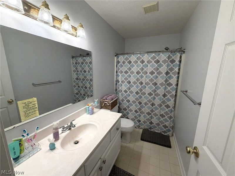 6636 Olde Stone Circle NE, Canton, OH 44721 Photo 39
