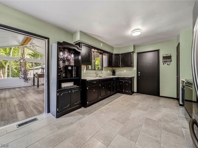 5226 State Road, Ashtabula, OH 44004 Photo 7