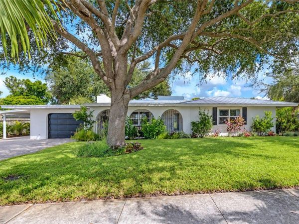 324 BEACH ROAD , VENICE, FL 34285
