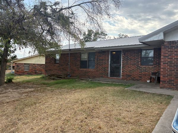 1013 E Jefferson Drive , McAlester, OK 74501