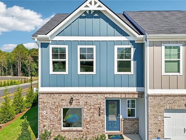 219 Birch Way, Fairburn, GA 30213