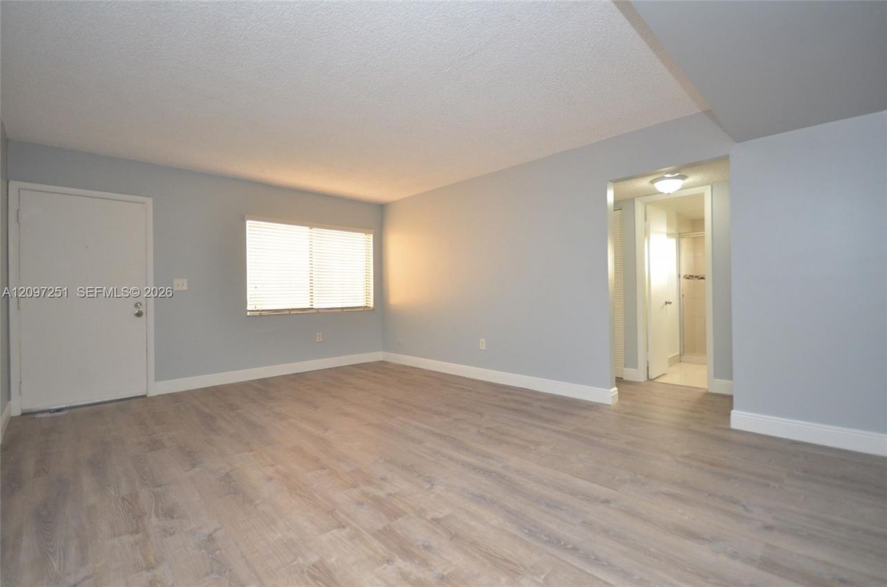 8600 SW 133rd Ave Rd , Unit 407, Miami, FL 33183 Photo