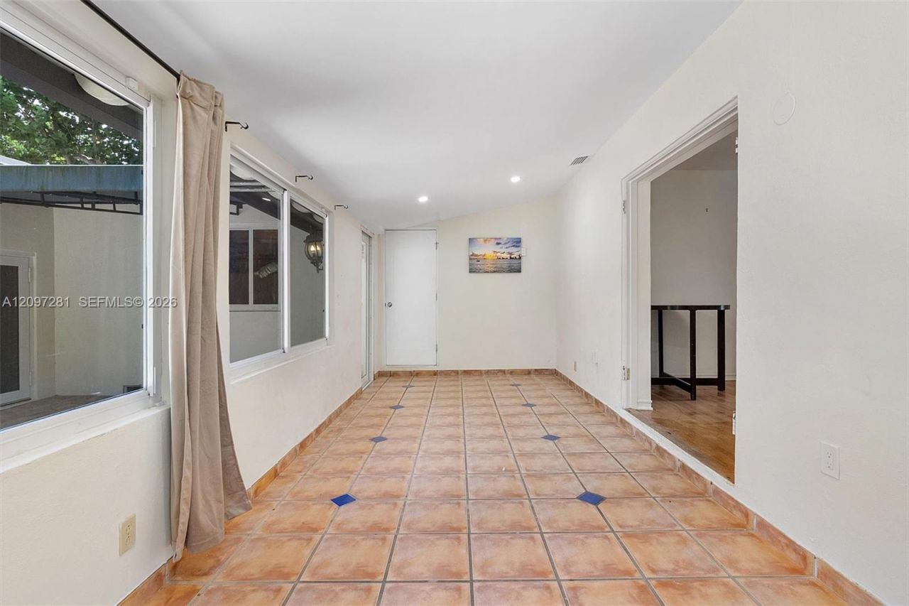 77 NW 106th St , Miami Shores, FL 33150 Photo