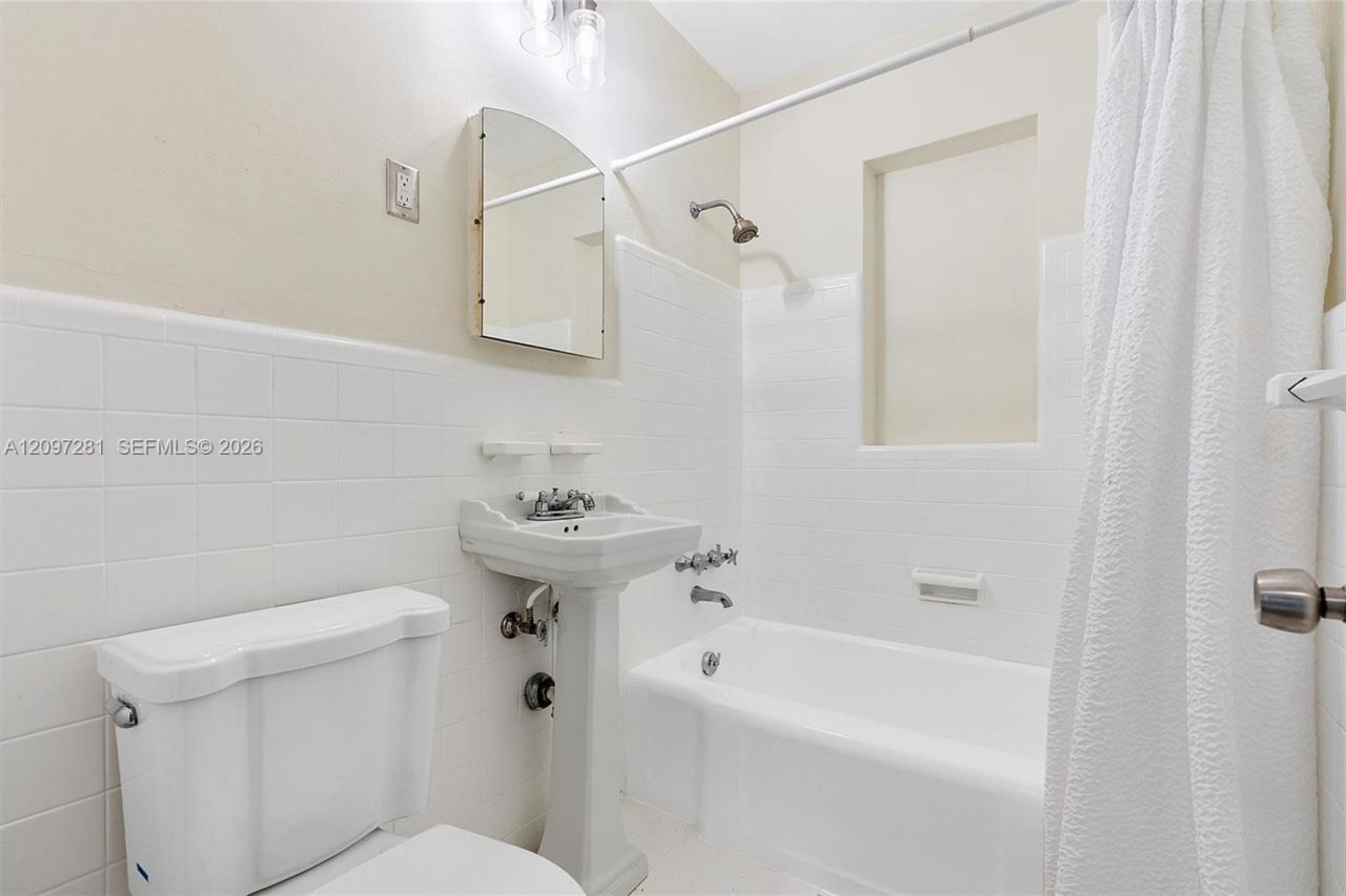 77 NW 106th St , Miami Shores, FL 33150 Photo