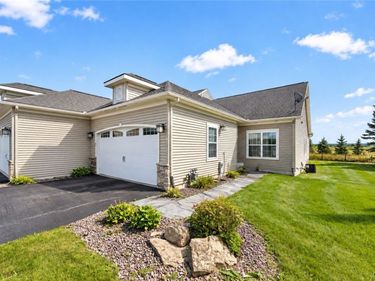 105 Star Gaze Circle , Fayetteville, NY 13066