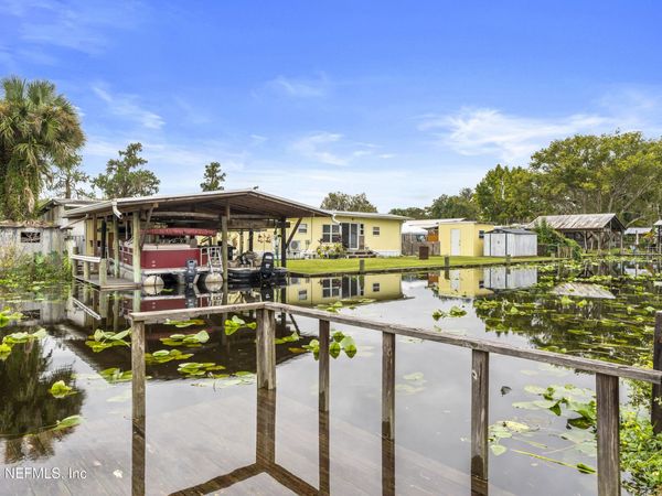 125 PINE Street, Satsuma, FL 32189
