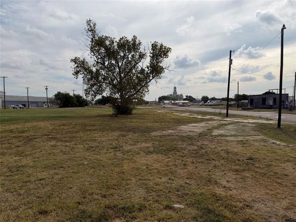 TBD W Franklin Street , Hillsboro, TX 76645