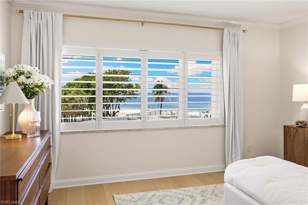 3401 Gulf Shore Blvd N, Unit 205, Naples, FL 34103 Photo