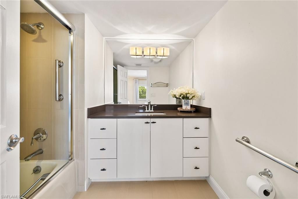 3401 Gulf Shore Blvd N, Unit 205, Naples, FL 34103 Photo