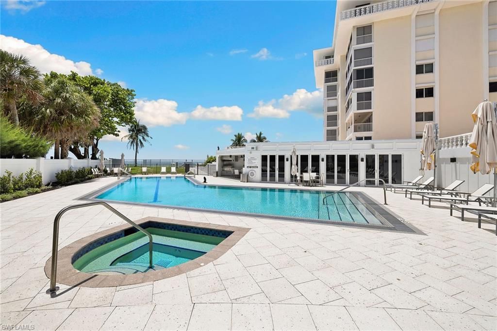 3401 Gulf Shore Blvd N, Unit 205, Naples, FL 34103 Photo