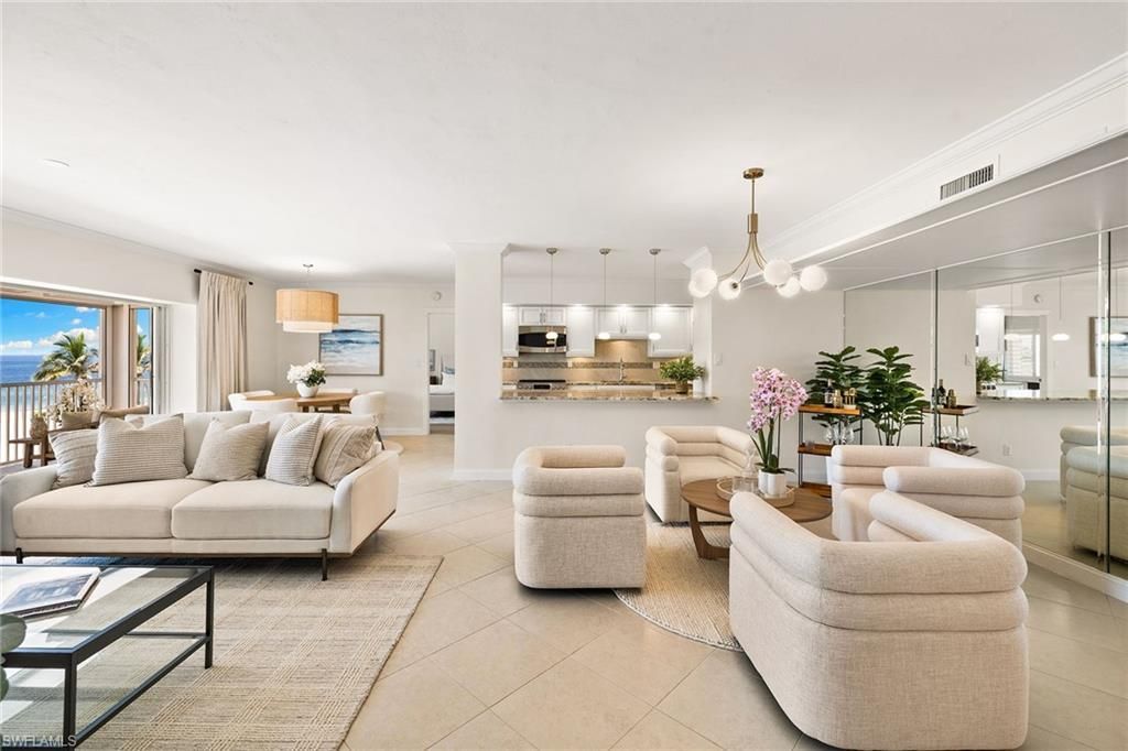 3401 Gulf Shore Blvd N, Unit 205, Naples, FL 34103 Photo
