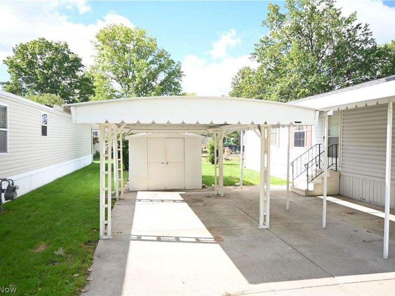 13 Grand, Olmsted Township, OH 44138 Photo 22