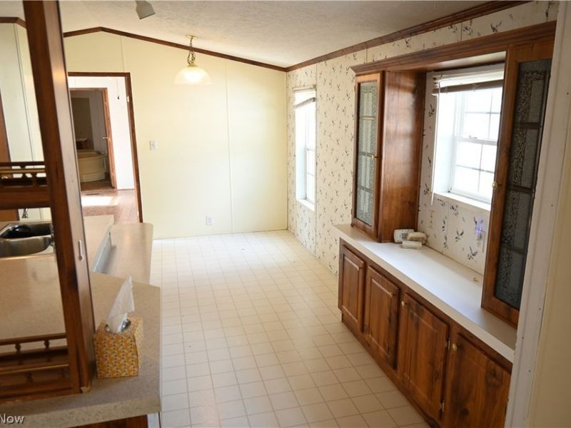 13 Grand, Olmsted Township, OH 44138 Photo 5