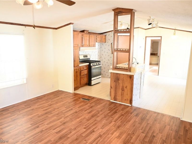 13 Grand, Olmsted Township, OH 44138 Photo 7
