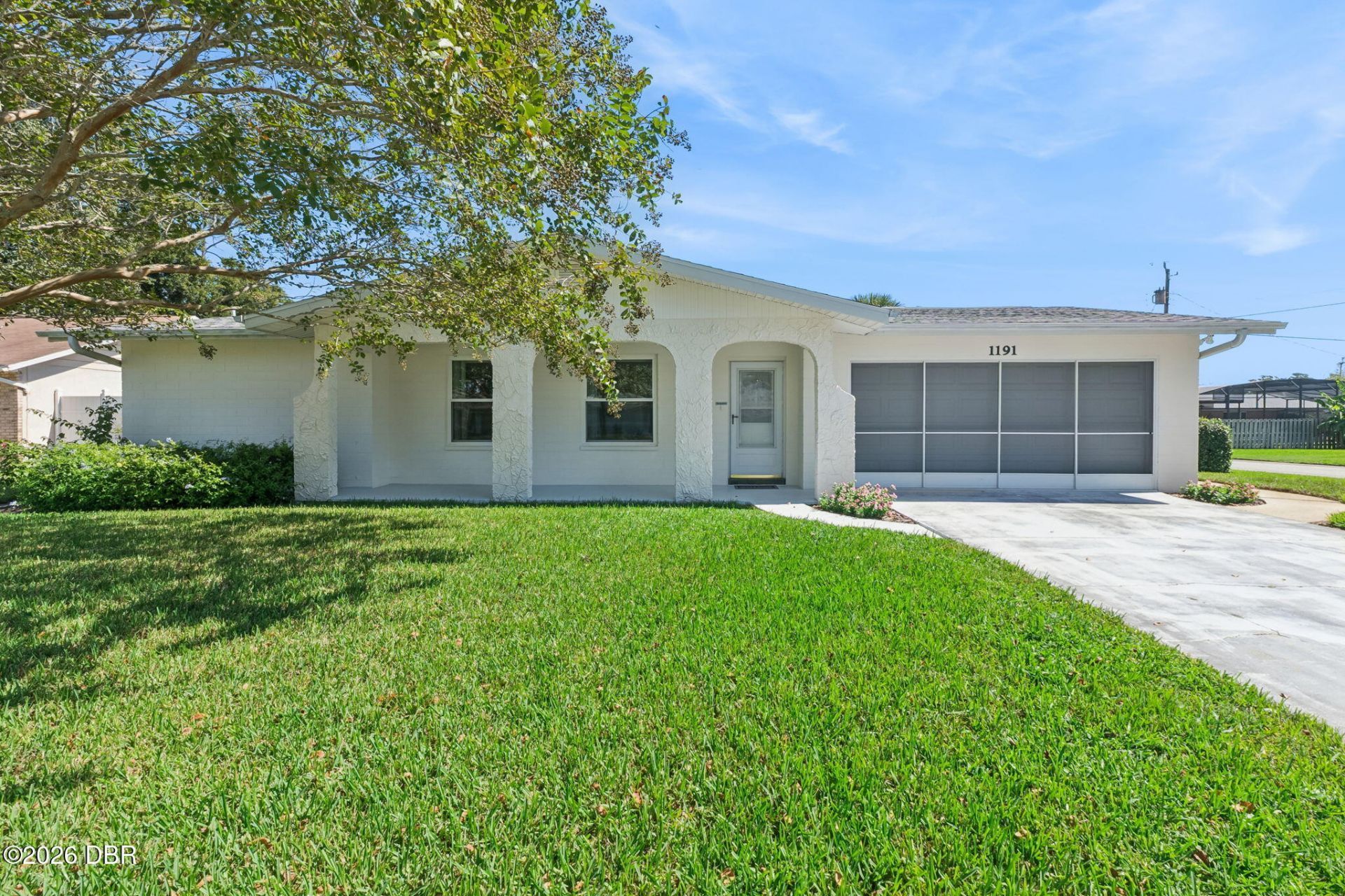 1191 Peachtree Road, Daytona Beach, FL 32114 Main Photo