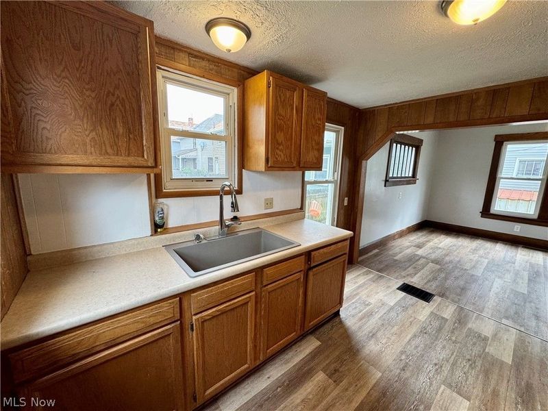 2307 10th Street SW, Canton, OH 44706 Photo 12