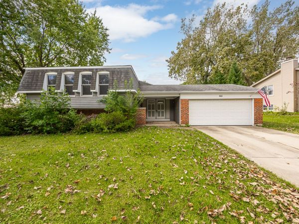 661 Banbury Way , Bolingbrook, IL 60440