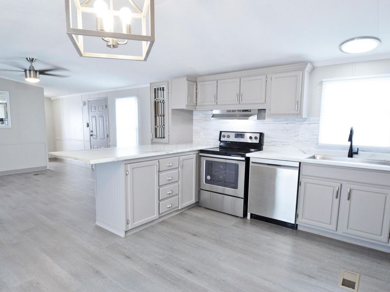 9120 W Broad Street , Unit 11, Galloway, OH 43119 Photo 6