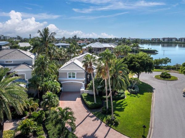 3578 FAIR OAKS WAY, LONGBOAT KEY, FL 34228