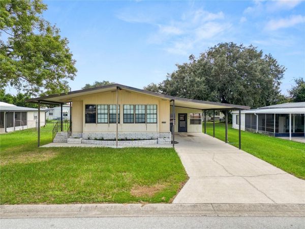 2082 THELMA DRIVE , LAKE ALFRED, FL 33850