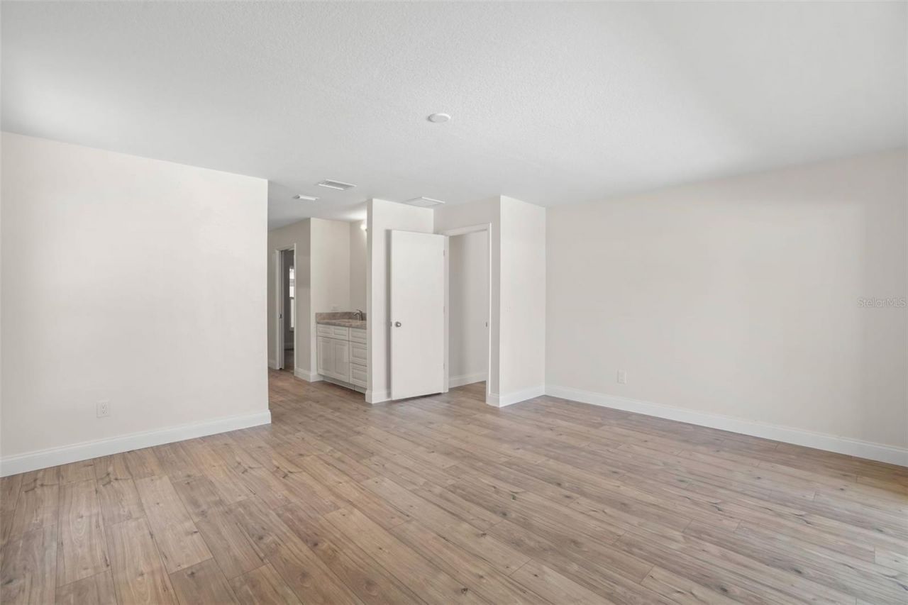 2893 Rollingwood Court, Clearwater, FL 33761 Photo