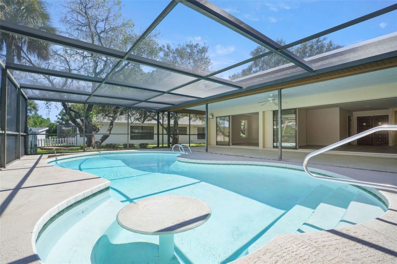 2893 Rollingwood Court, Clearwater, FL 33761 Photo