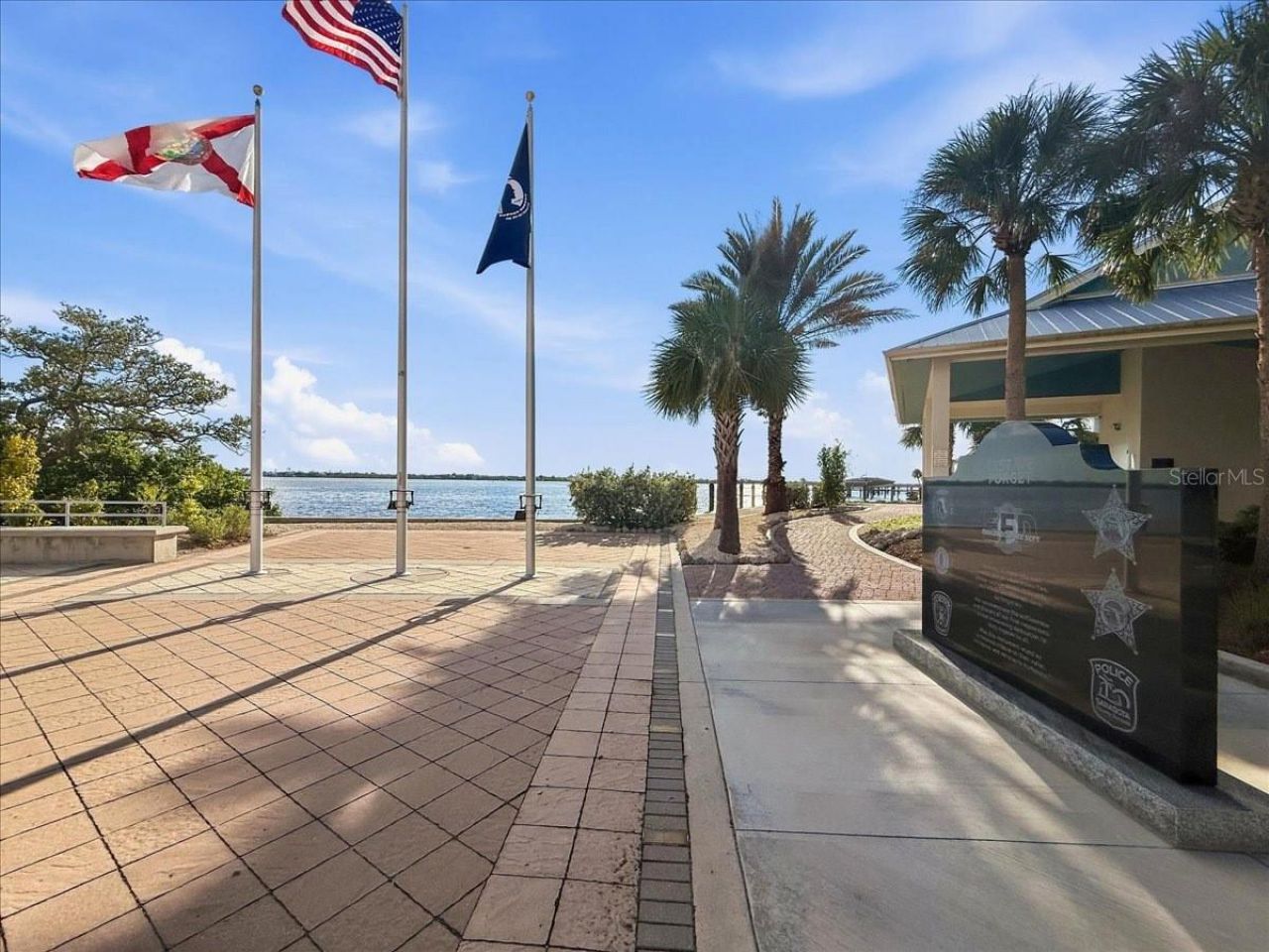 201 W Dearborn Street, Englewood, FL 34223 Photo