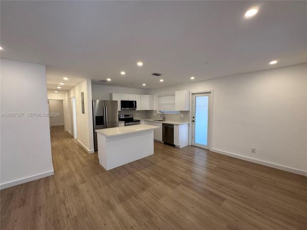352 SW 17th Rd, Unit 352, Miami, FL 33129