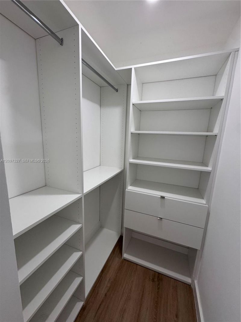 352 SW 17th Rd, Unit 352, Miami, FL 33129 Photo