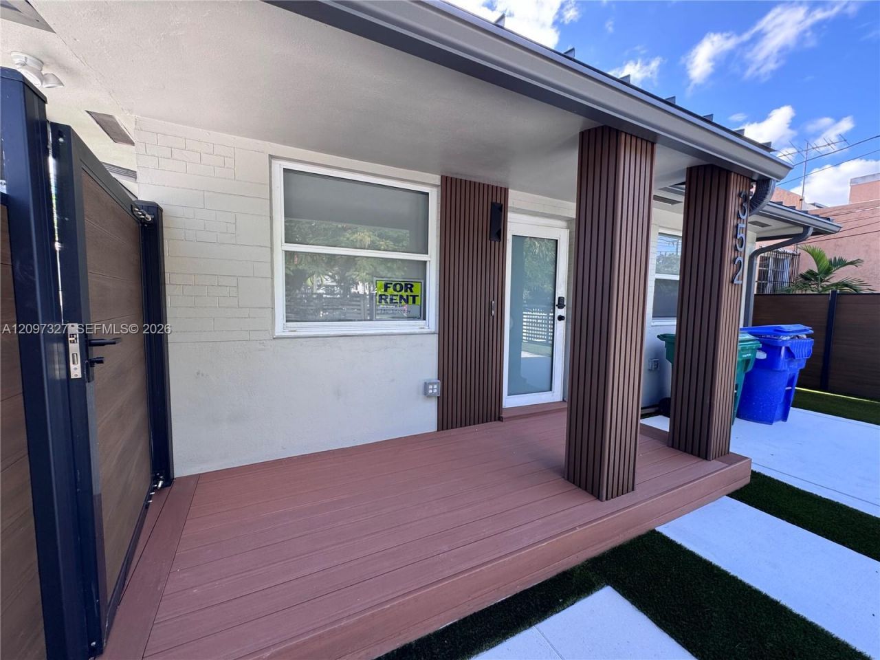 352 SW 17th Rd, Unit 352, Miami, FL 33129 Photo