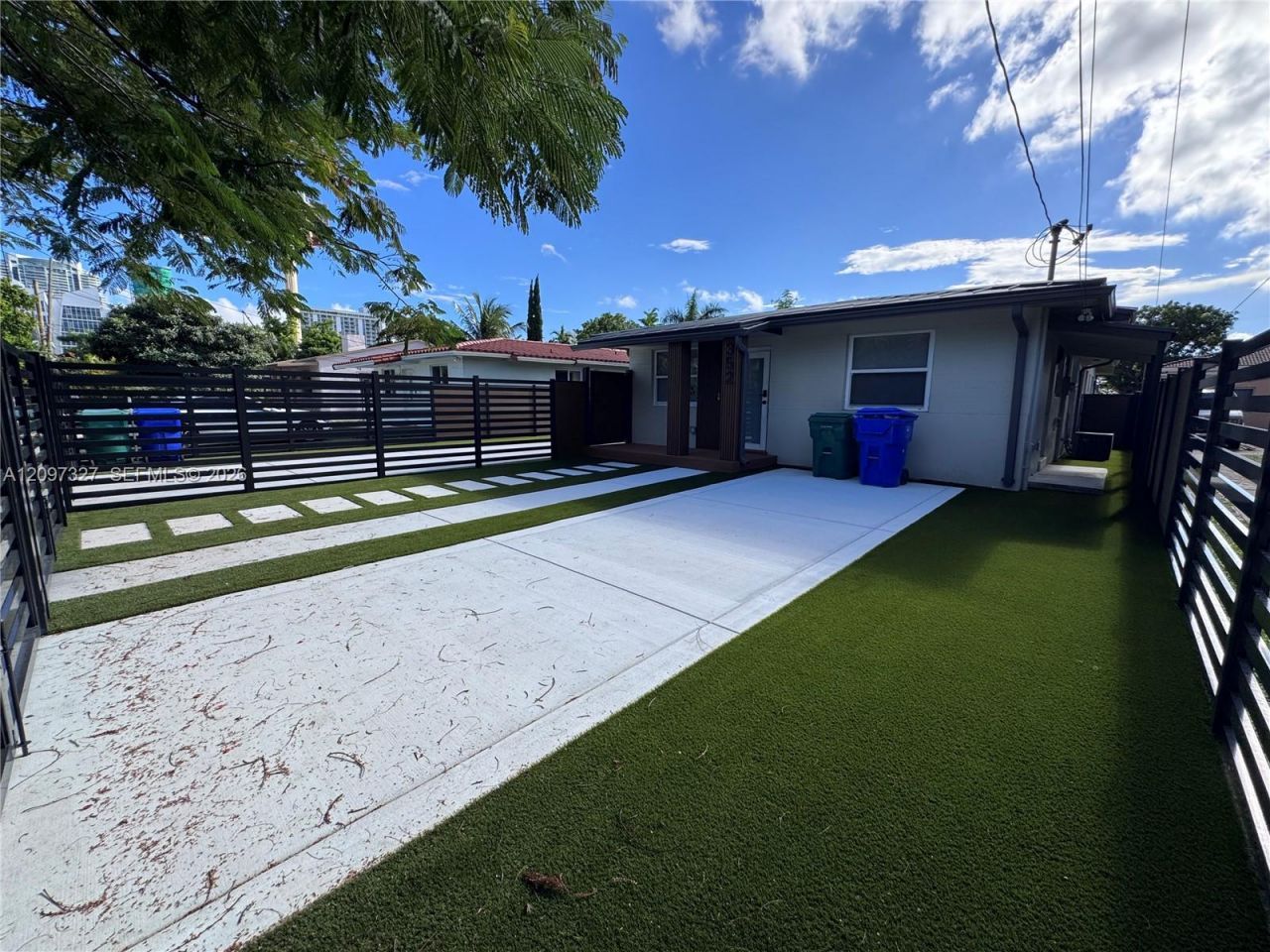 352 SW 17th Rd, Unit 352, Miami, FL 33129 Photo