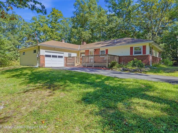 29 Glenerie Lane, Saugerties, NY 12477