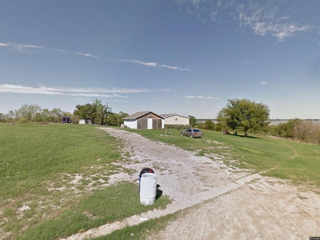 135 County Road 3048, Corsicana, TX 75109 Main Photo