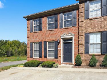 1145 Appian Crossing Way, Unit 201, Lexington, KY 40517