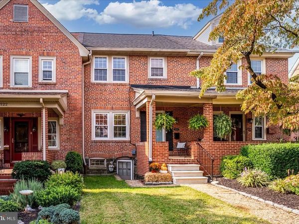 2124 GILLES STREET, WILMINGTON, DE 19805