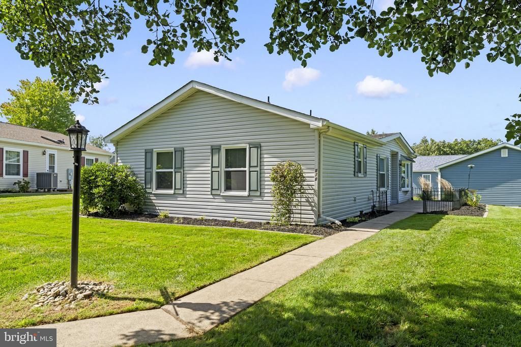 470 GROUSE COURT E , NEW HOPE, PA 18938