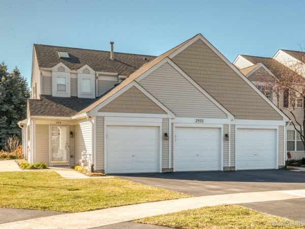 2932 BARTLETT Court , Unit 104, Naperville, IL 60564
