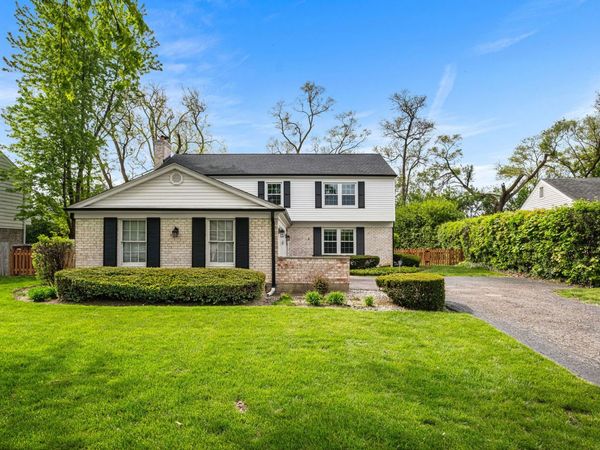1115 Antique Lane , Northbrook, IL 60062
